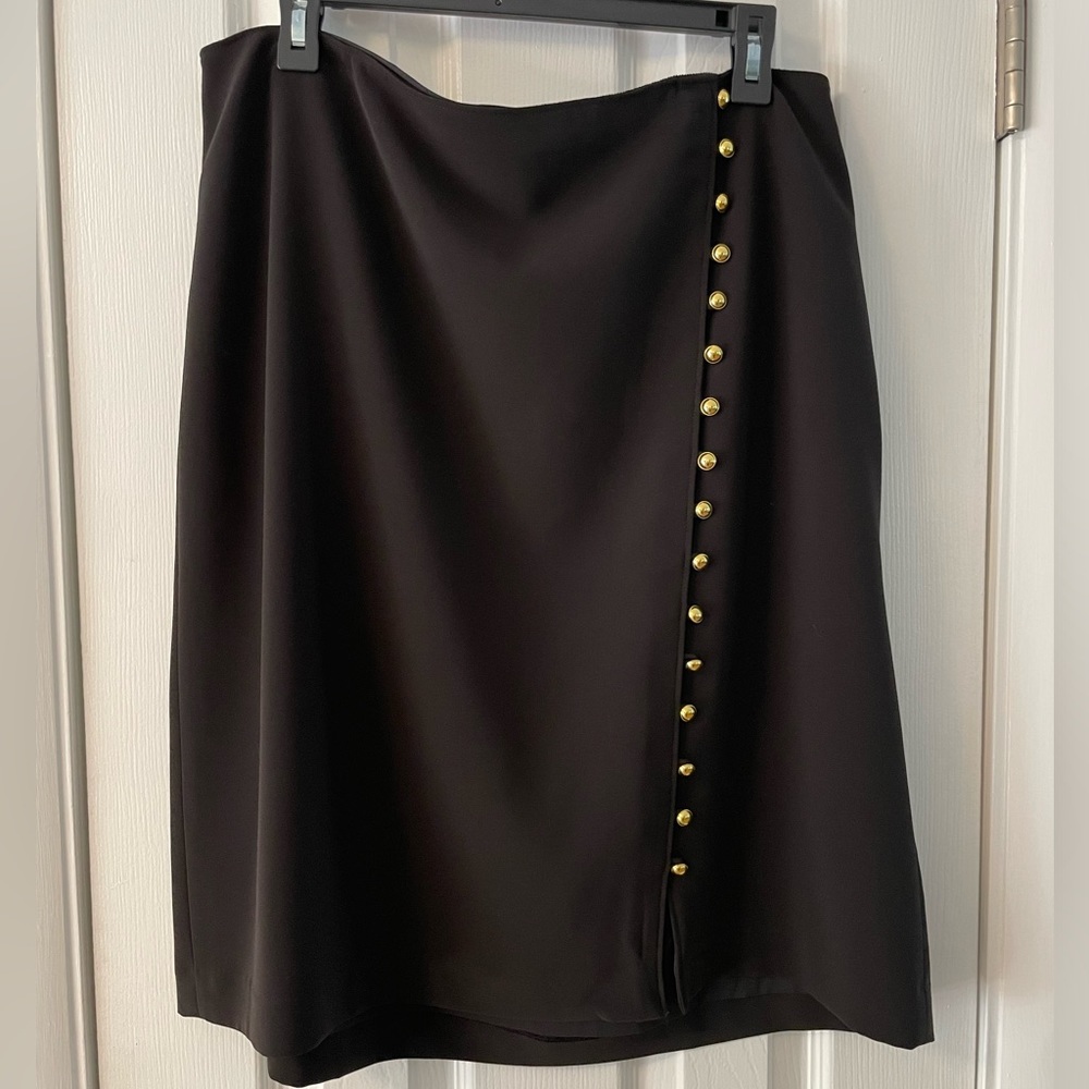 Talbots Black Polyester Lined Skirt w Gold Decorative Buttons EC sz14